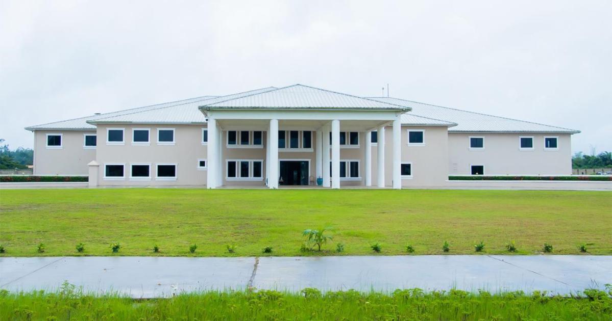 Royal Ambassador Hotel Harbel Exterior foto
